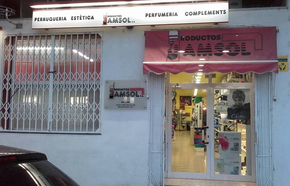 Imatge tenda roba1
